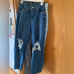 Size zero super high rise distressed baggy mom jeans